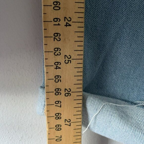 Universal Thread Women's Mid-Rise Boyfriend Jeans Light Wash Size 17 - Picture 12 of 12